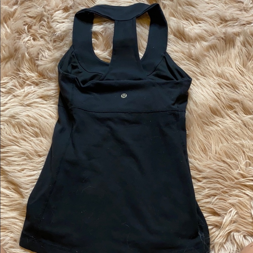Lululemon tank top sz 4 w built in bra
